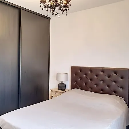Appartamento T2 Grande Terrasse A 5 Min A Pieds De La Plage Ajaccio (Corsica)